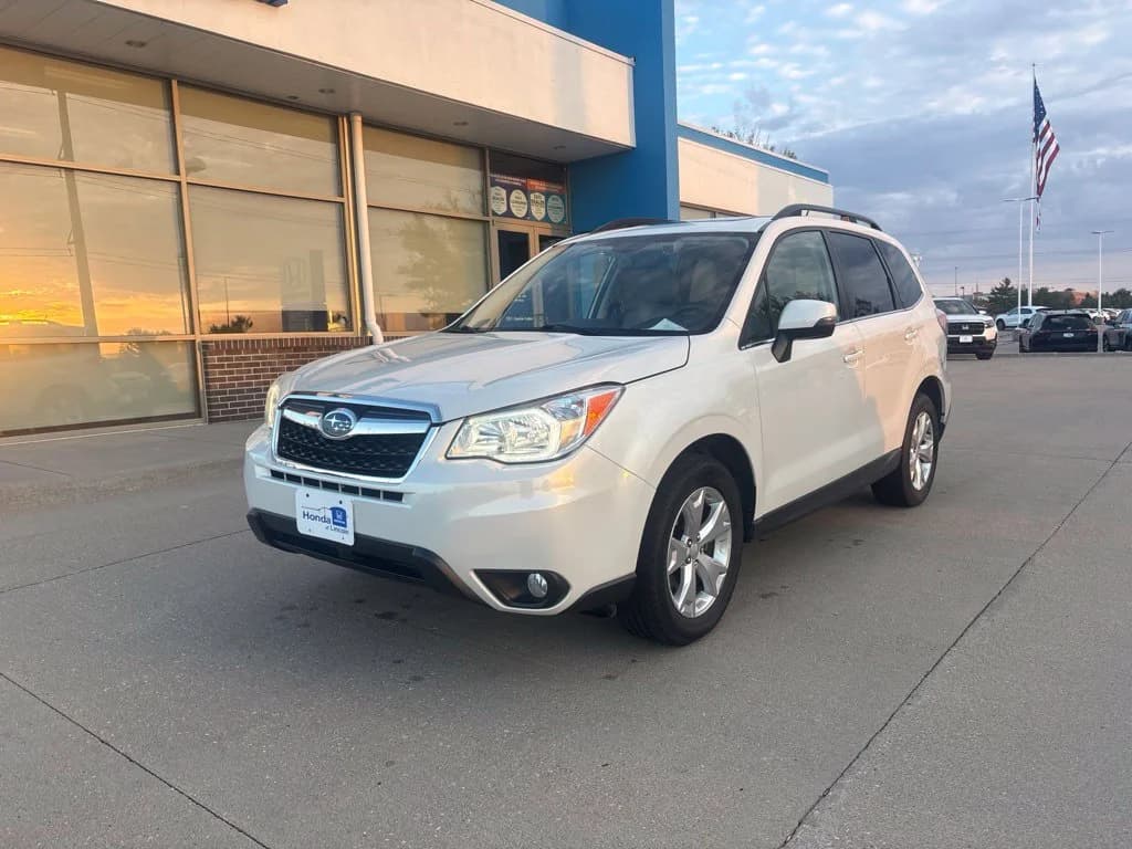 2014 Subaru Forester 2.5i Touring — photo 1 of 42