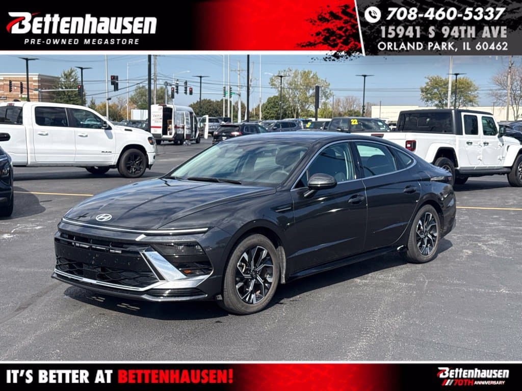 2025 Hyundai Sonata SEL — photo 1 of 11