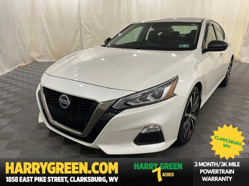 2020 Nissan Altima 2.5 SR — photo 1 of 30