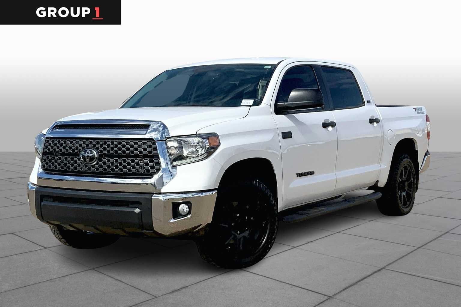 2020 Toyota Tundra 4WD SR5 — photo 1 of 36