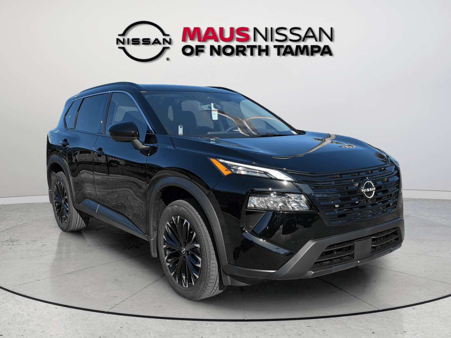 2026 Nissan Rogue Dark Armor — photo 1 of 42