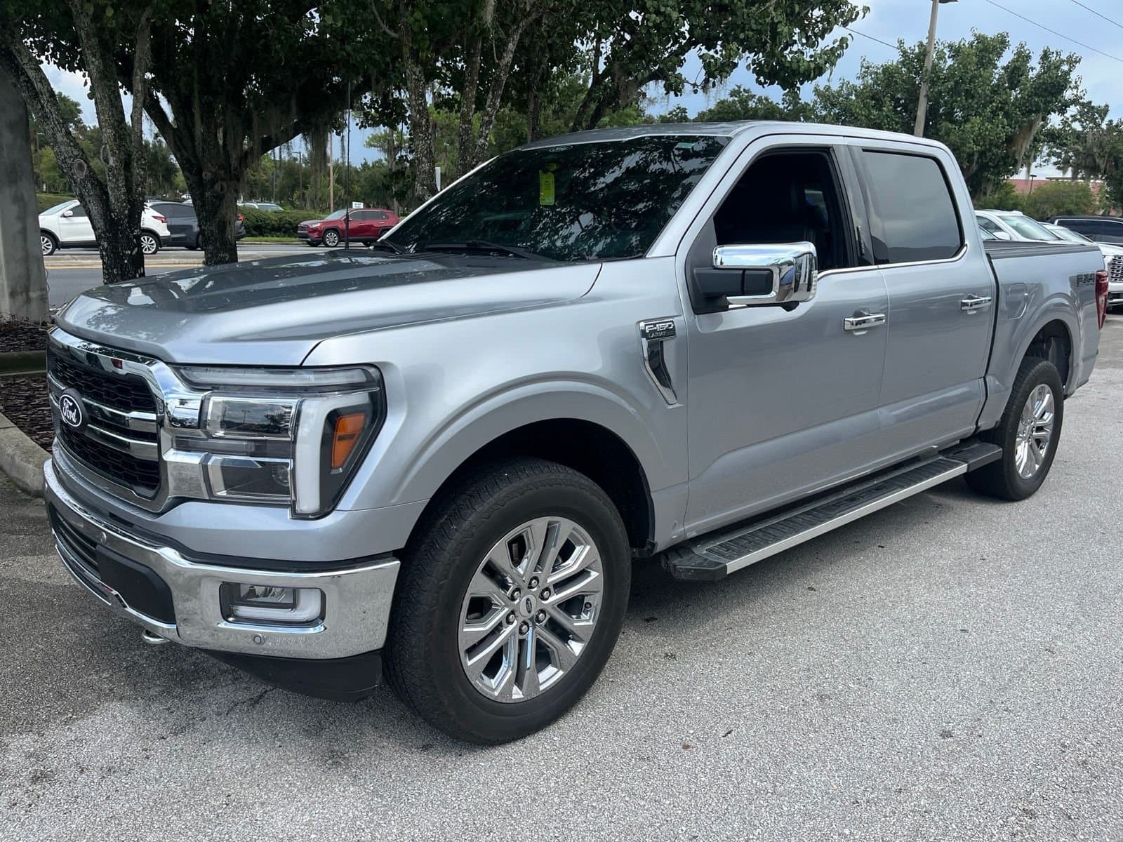 2024 Ford F-150 Lariat — photo 1 of 17