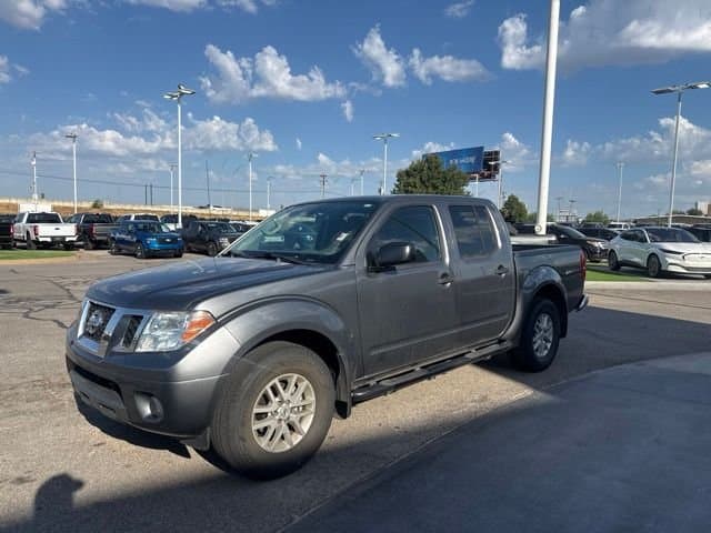 2021 Nissan Frontier SV — photo 1 of 13