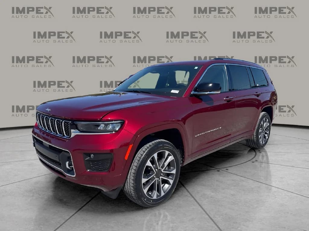 2023 Jeep Grand Cherokee L Overland — photo 1 of 36