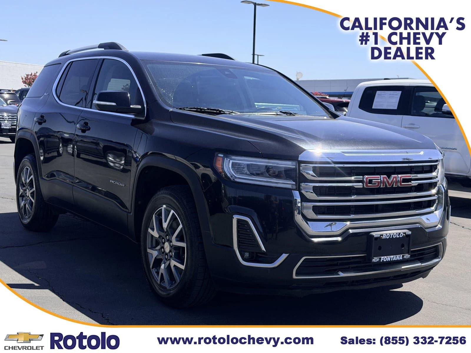 2023 GMC Acadia SLT — photo 1 of 25