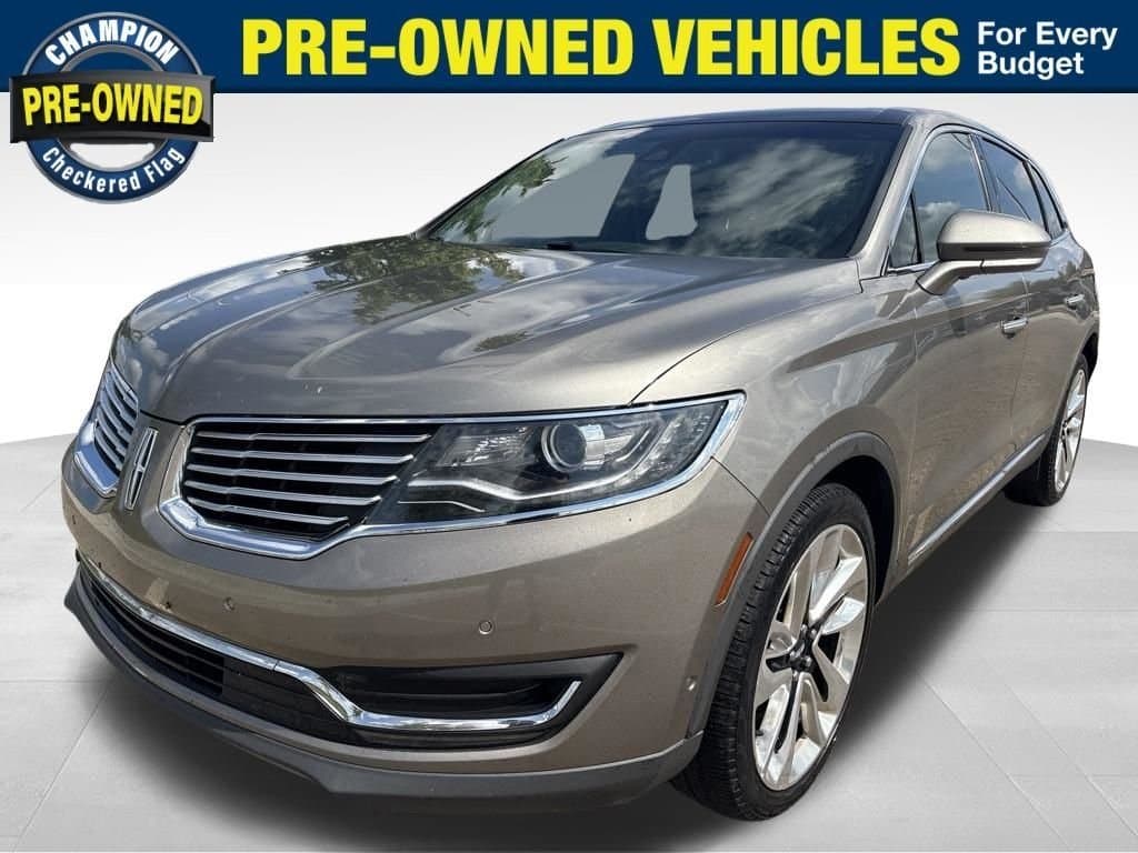 2017 Lincoln MKX Reserve — photo 1 of 29