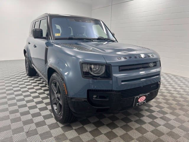 2023 Land Rover Defender X-Dynamic SE — photo 1 of 25