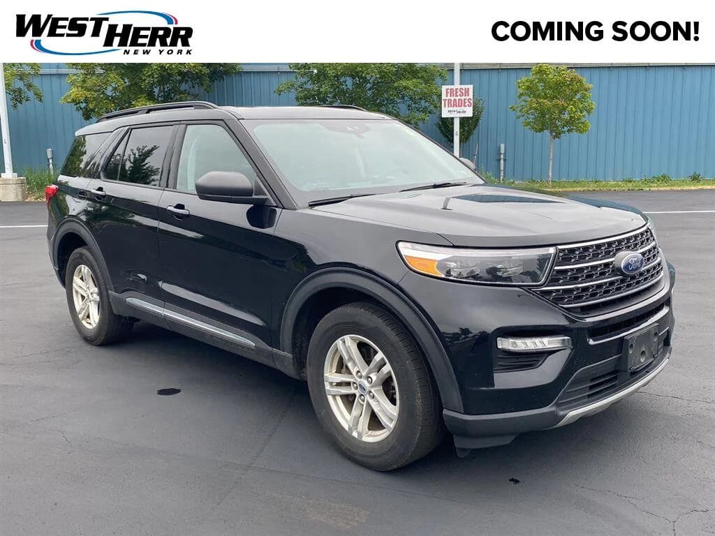 2022 Ford Explorer XLT — photo 1 of 22