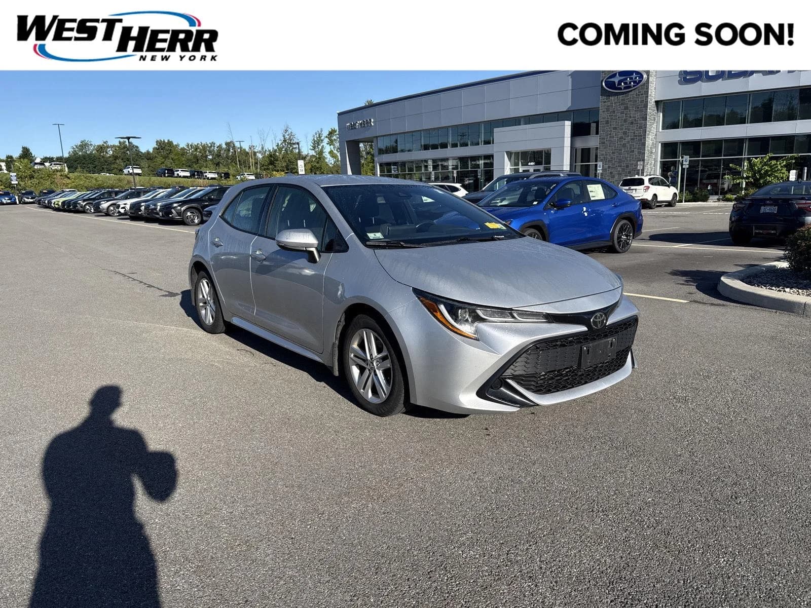 2019 Toyota Corolla Hatchback SE — photo 1 of 22