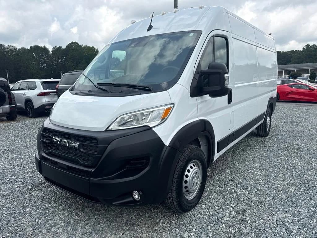 2025 RAM ProMaster 2500 High Roof — photo 1 of 4
