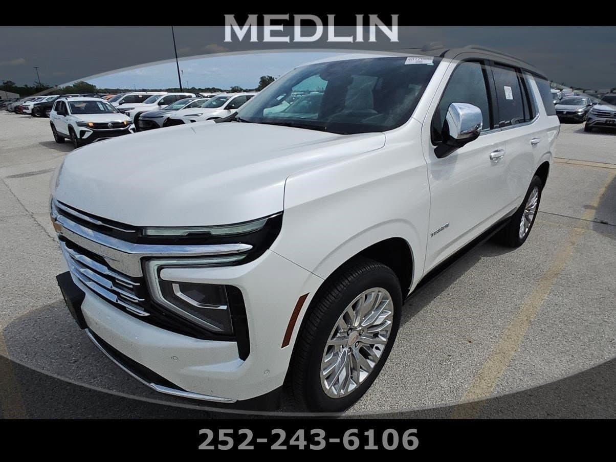 2025 Chevrolet Tahoe Premier — photo 1 of 18