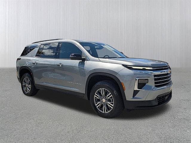2026 Chevrolet Traverse Base — photo 1 of 27