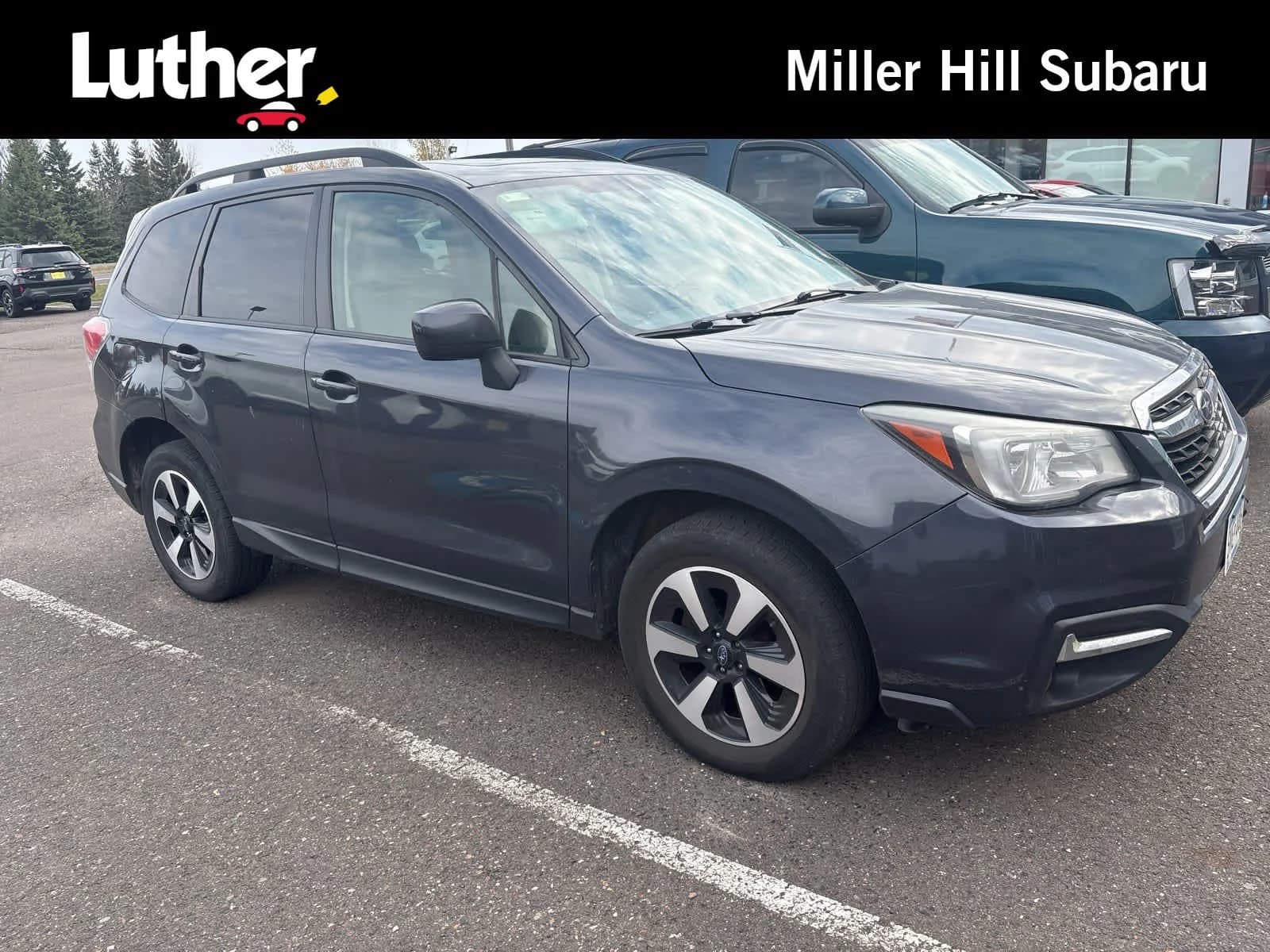 2017 Subaru Forester Premium — photo 1 of 11
