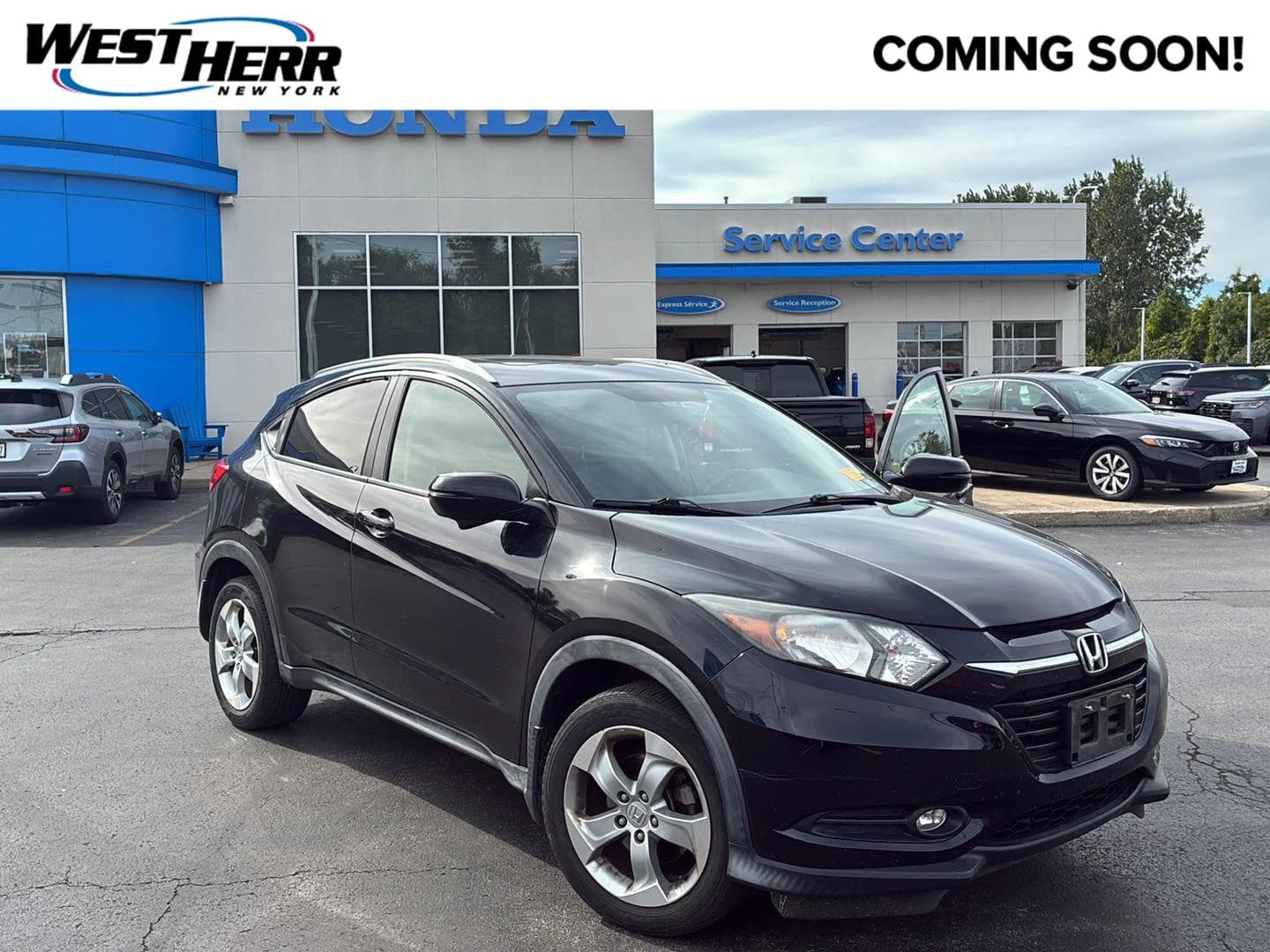2016 Honda HR-V EX-L w/Navi — photo 1 of 26