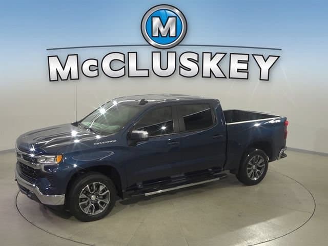 2023 Chevrolet Silverado 1500 LT — photo 1 of 42