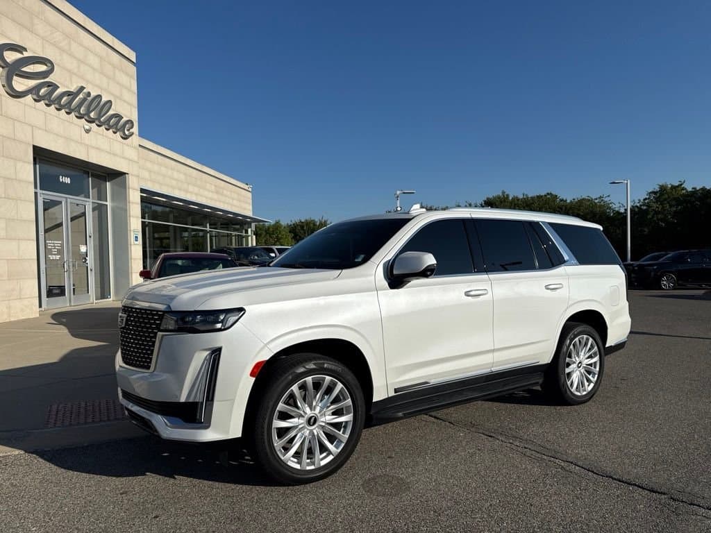 2021 Cadillac Escalade Luxury — photo 1 of 13