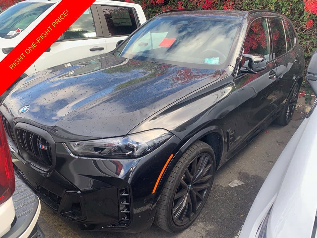 2025 BMW X5 M60i — photo 1 of 12