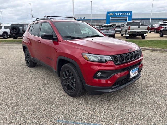 2026 Jeep Compass Latitude — photo 1 of 18