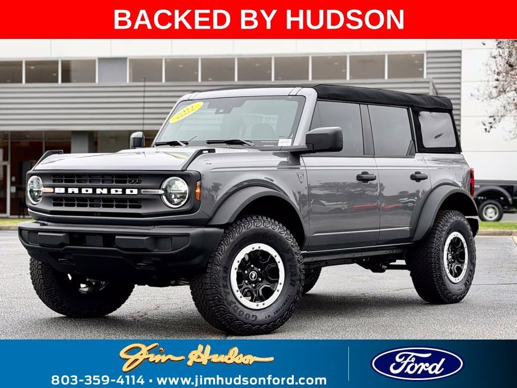 2025 Ford Bronco Base — photo 1 of 36