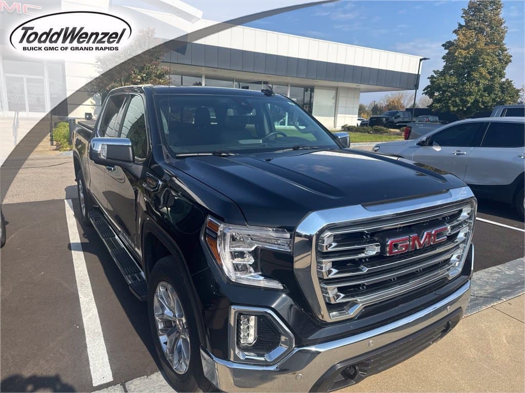 2022 GMC Sierra 1500 Limited SLT — photo 1 of 12