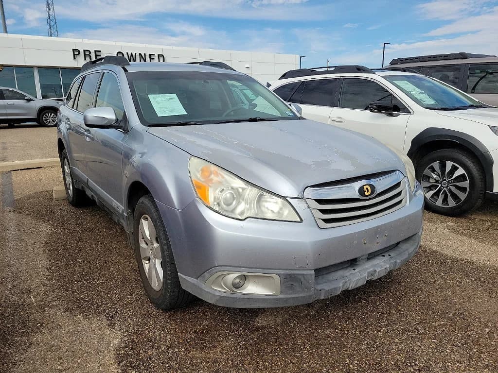 2012 Subaru Outback 2.5i Prem — photo 1 of 4