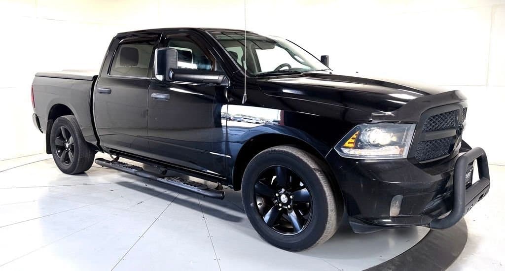 2014 RAM 1500 Express — photo 1 of 15