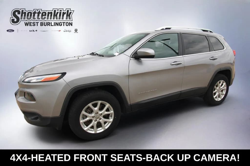 2018 Jeep Cherokee Latitude — photo 1 of 41