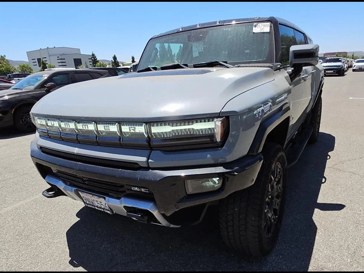 2025 GMC HUMMER EV SUV 2X — photo 1 of 26