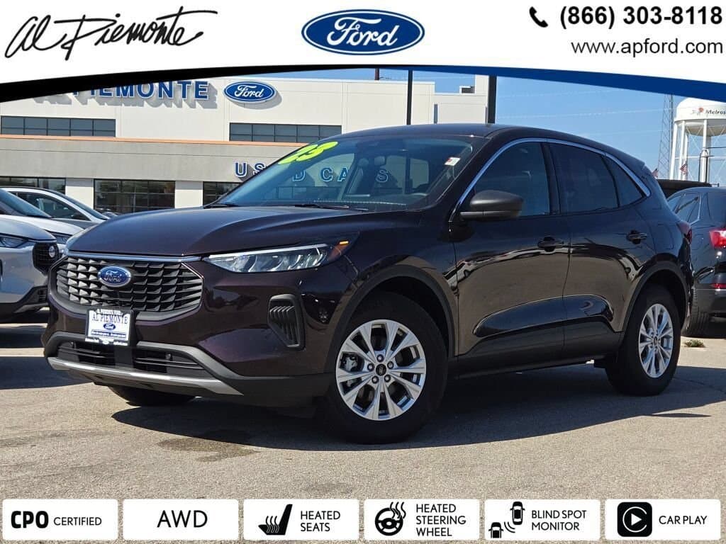 2023 Ford Escape Active — photo 1 of 33