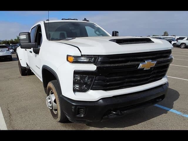 2025 Chevrolet Silverado 3500 HD WT DRW — photo 1 of 20