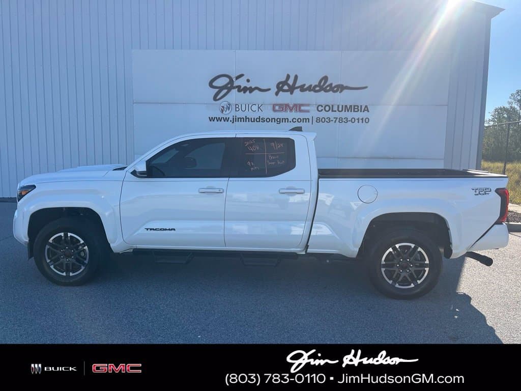 2025 Toyota Tacoma 2WD TRD Sport — photo 1 of 9