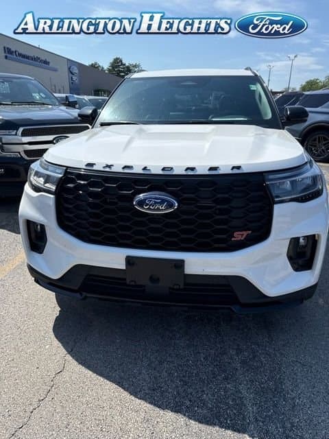 2025 Ford Explorer ST — photo 1 of 12