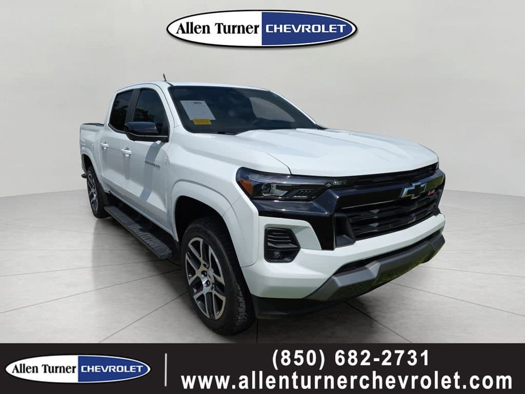 2024 Chevrolet Colorado Z71 — photo 1 of 28