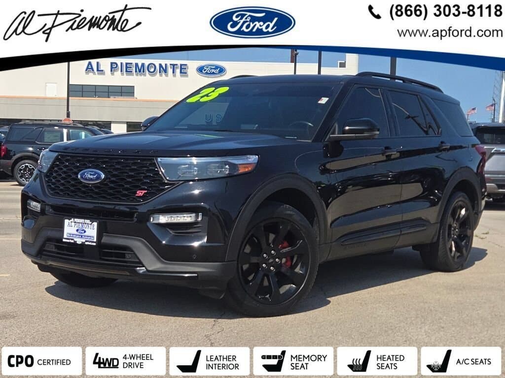 2023 Ford Explorer ST — photo 1 of 36