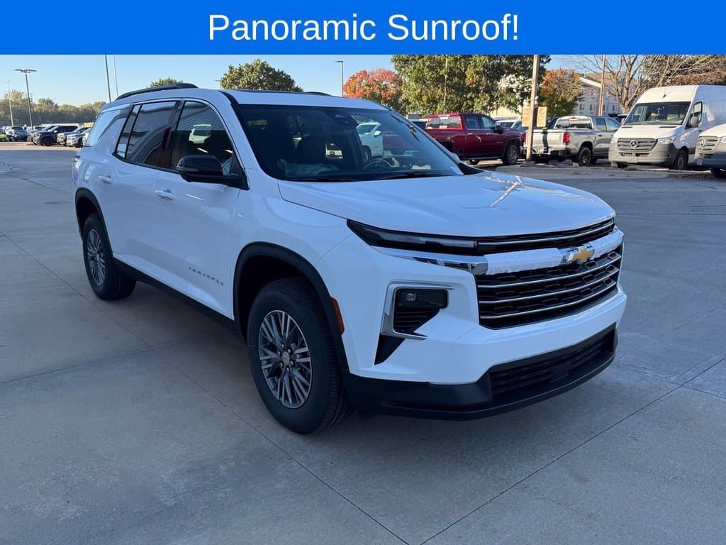 2027 Chevrolet Traverse AWD LT — photo 1 of 10