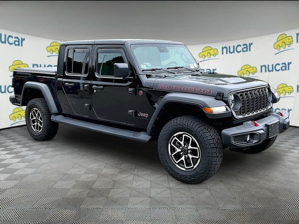 2024 Jeep Gladiator Rubicon — photo 1 of 10