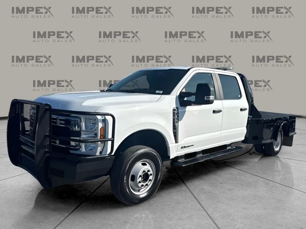2024 Ford Super Duty F-350 DRW XL — photo 1 of 26