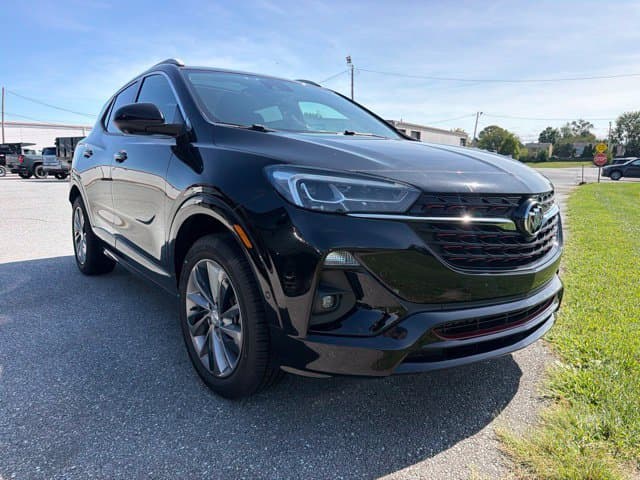 2020 Buick Encore GX Essence — photo 1 of 7
