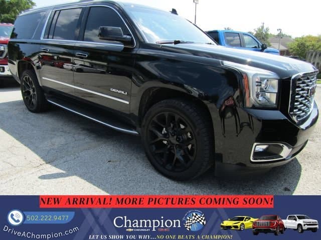 2018 GMC Yukon XL Denali — photo 1 of 21