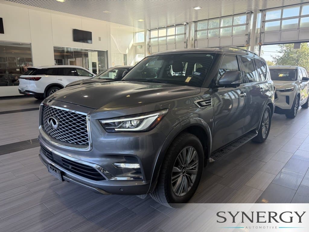 2019 INFINITI QX80 LUXE — photo 1 of 3