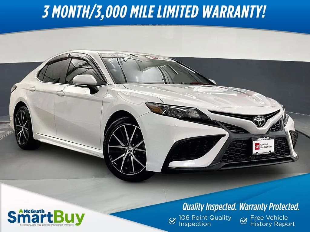 2023 Toyota Camry SE — photo 1 of 39