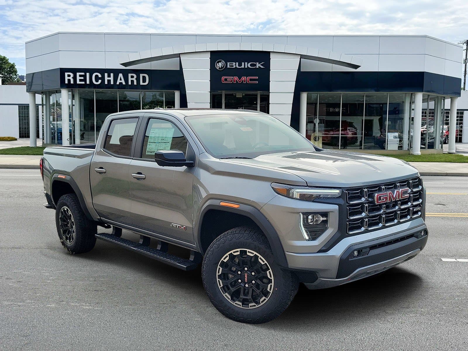 2026 GMC Canyon AT4 — photo 1 of 30