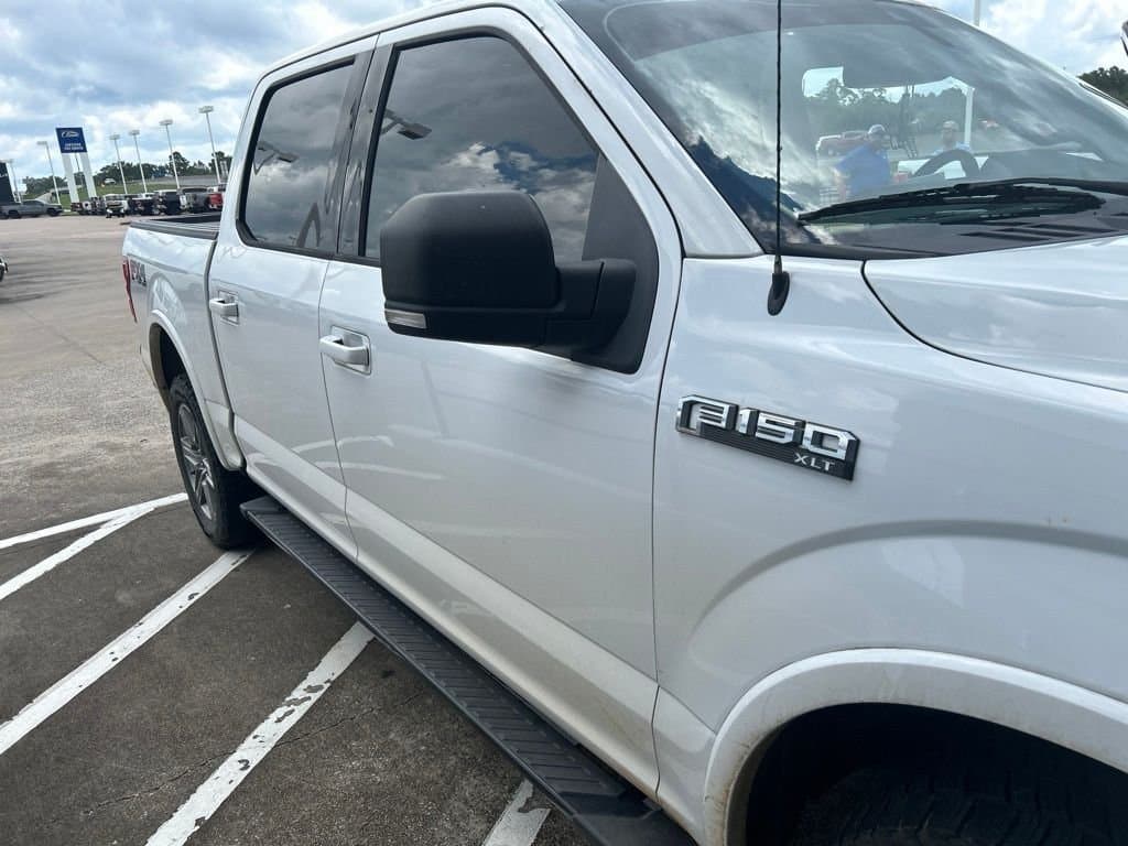 2019 Ford F-150 XLT — photo 1 of 6