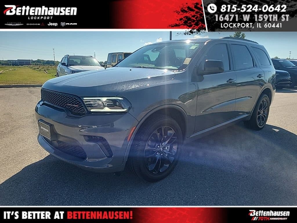 2024 Dodge Durango SXT Plus — photo 1 of 8