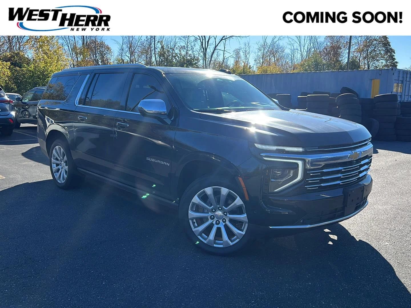 2025 Chevrolet Suburban Premier — photo 1 of 10