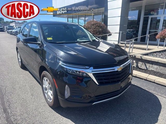 2024 Chevrolet Equinox LT — photo 1 of 30
