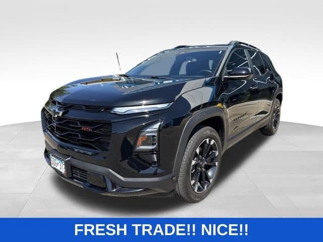 2025 Chevrolet Equinox RS — photo 1 of 5