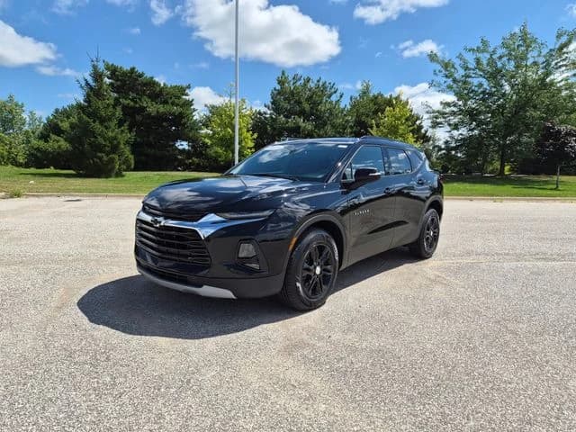 2021 Chevrolet Blazer LT — photo 1 of 32