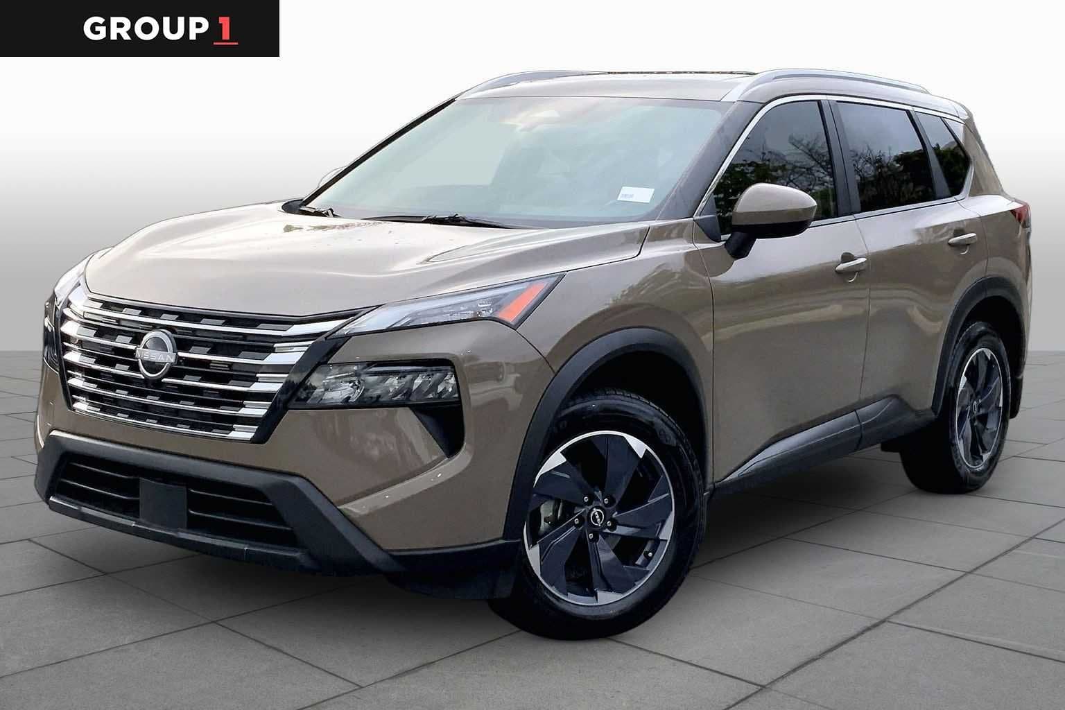2025 Nissan Rogue SV — photo 1 of 29