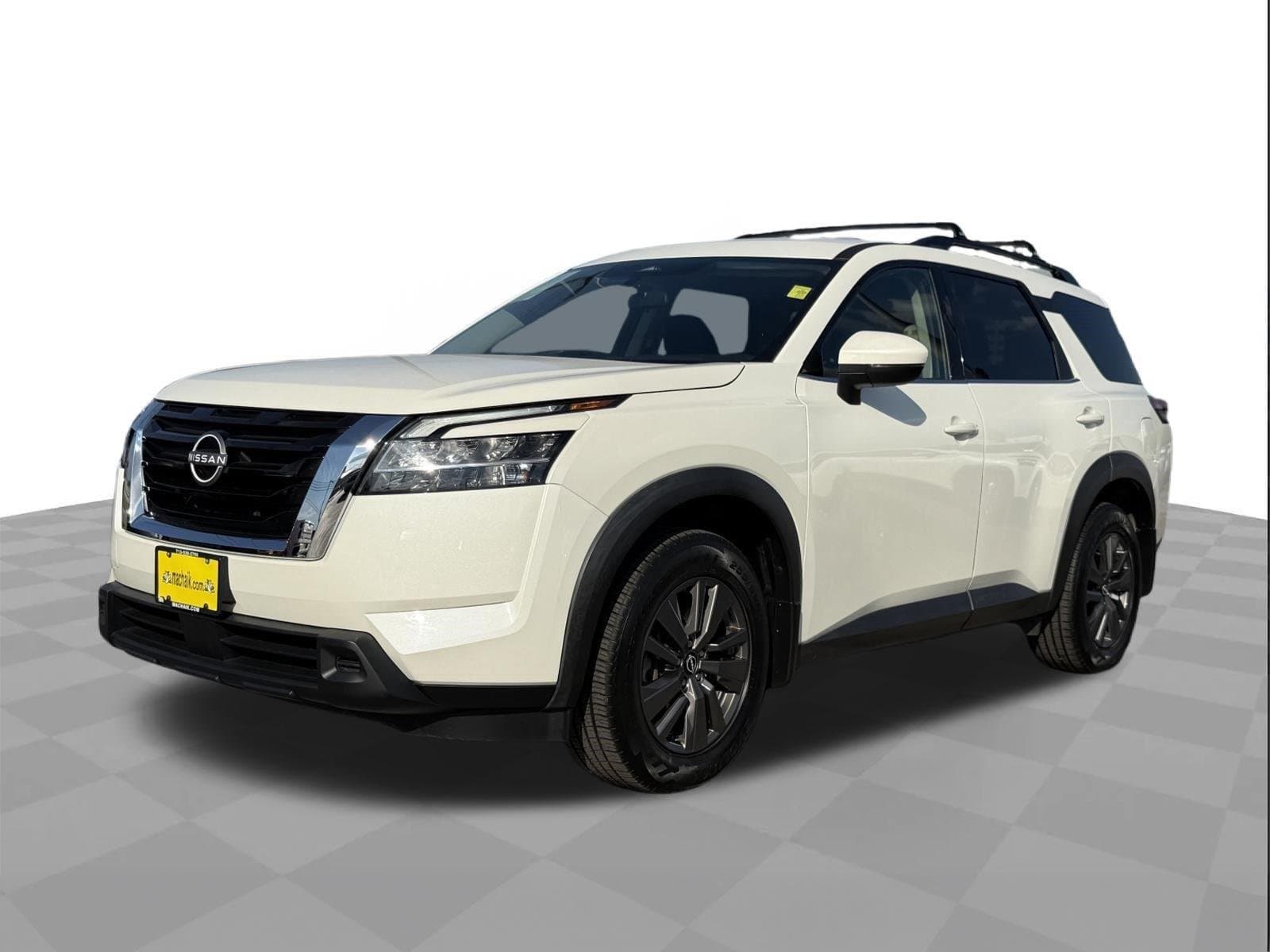 2022 Nissan Pathfinder SV — photo 1 of 30